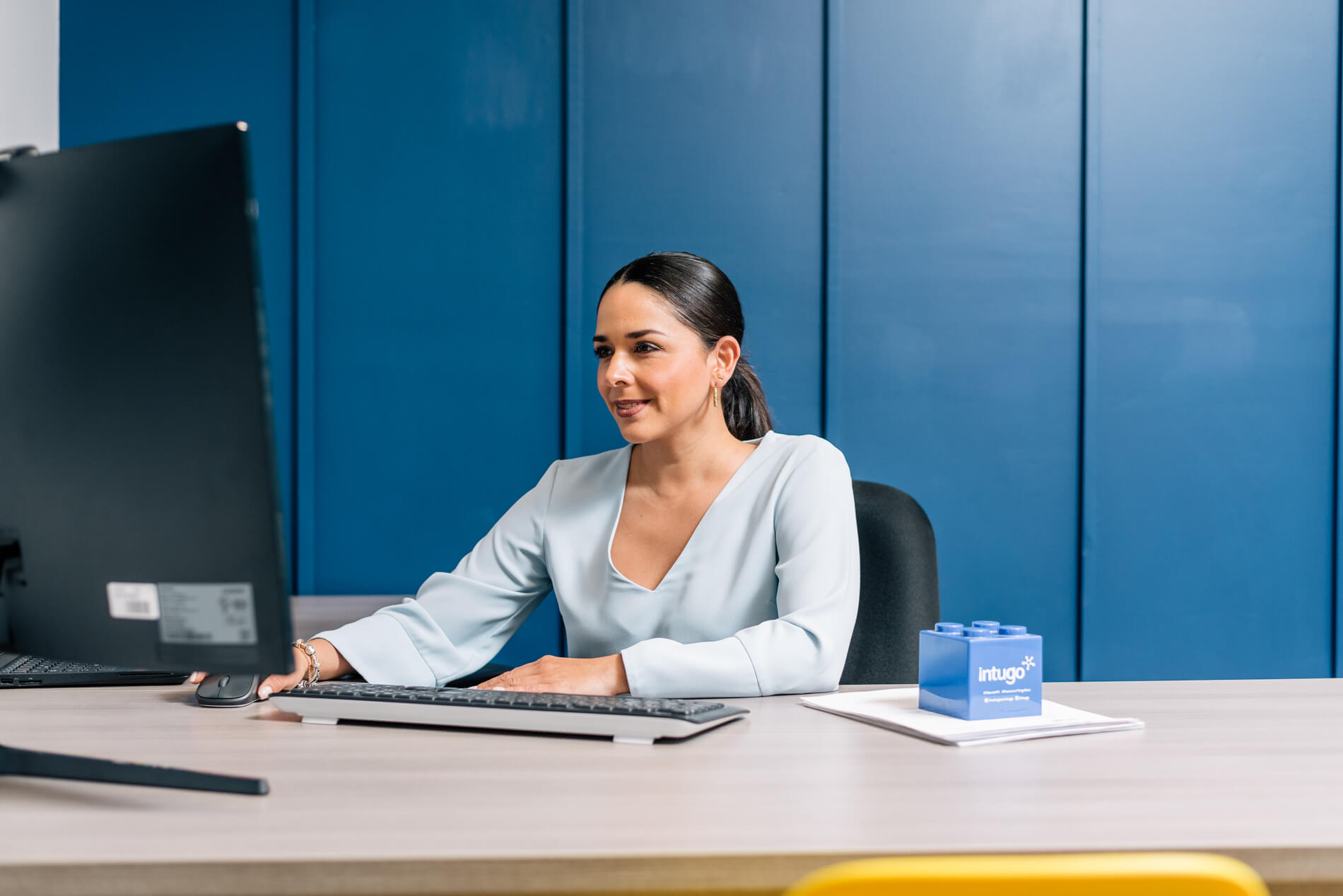 Intugo Professiona BPO Service